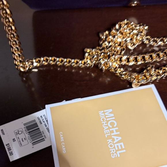 Michael Kors Violet Crossbody Bag - Picture 4 of 7